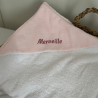 Cape de bain bébé personnalisée rose | Maïlu & Cie